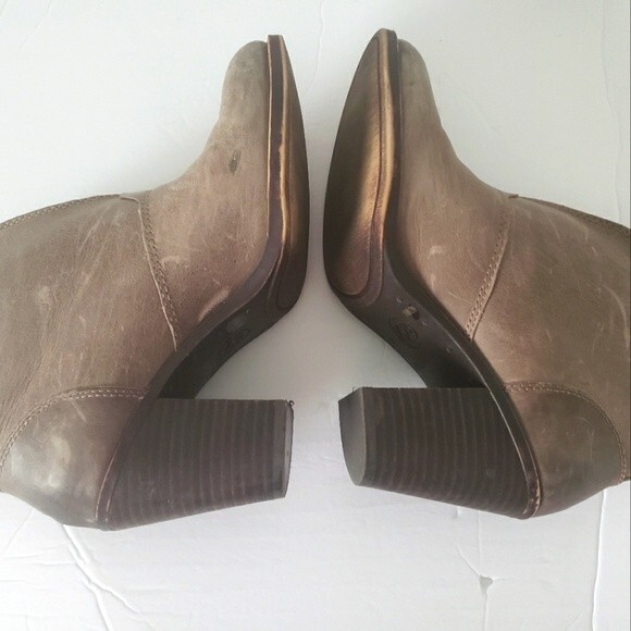 Lucky Brand Ankle Bootie Size 9M/39 - Picture 5 of 7